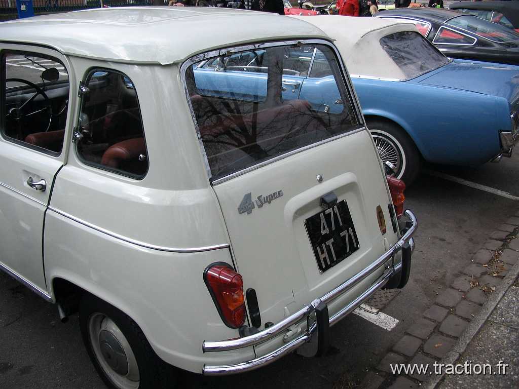 2008_03_02 Colmar 24.jpg - 02/03/2008 - 68000 COLMAR Rendez-vous mensuel de l'Association Colmar Auto-Rétro, RENAULT 4L